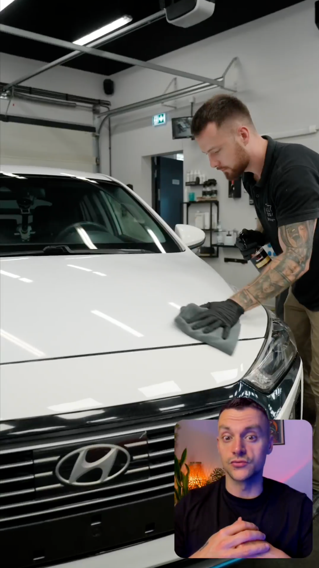 Ceramikkker_Liquid_Glass_UGC_Tomek_MenBlade