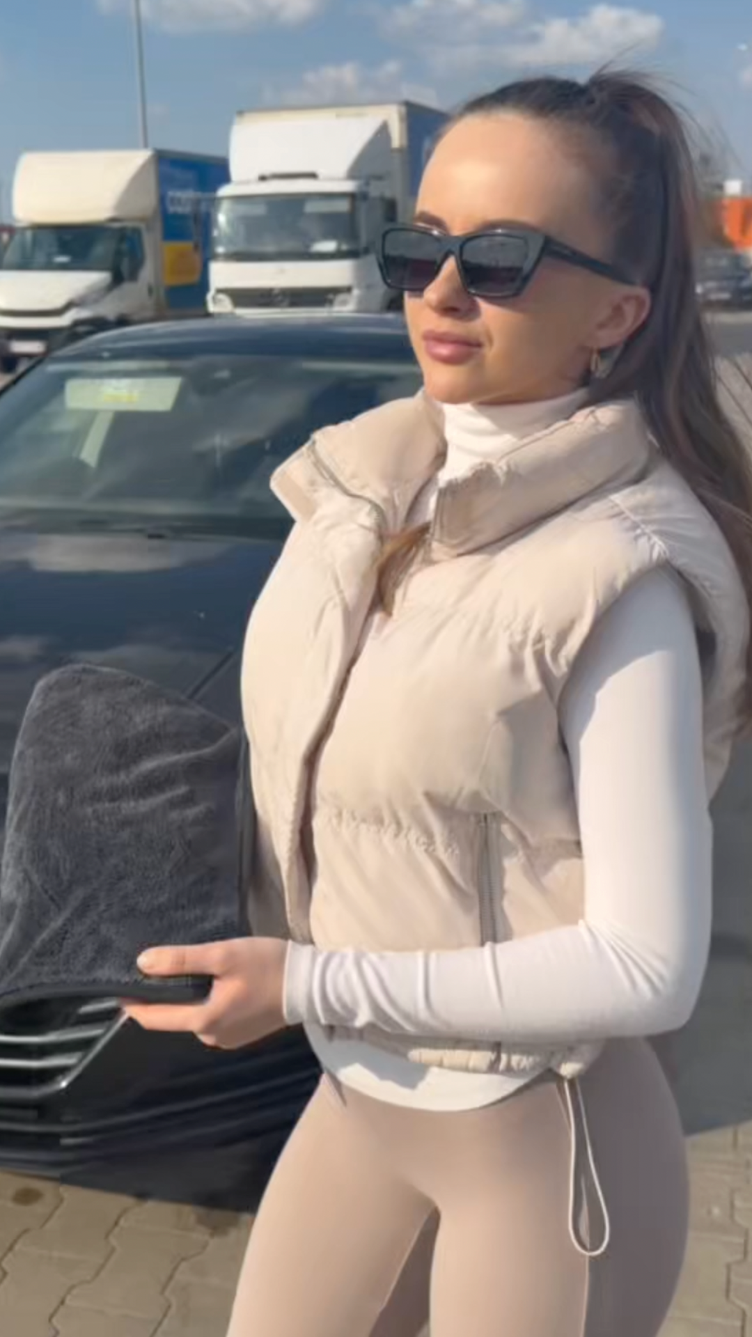 Ceramikker – Grizzly Towel – Mikrotwórcy Barterowi – Maria